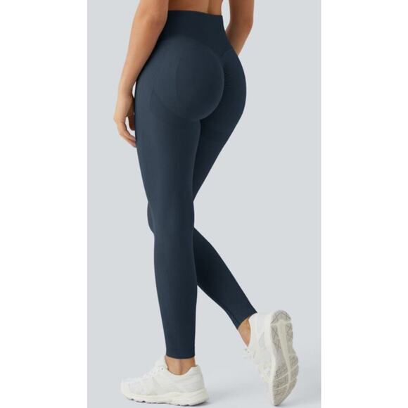 NWT Halara Seamless Flow High Waisted Butt Lifting Leggings Navy Blue Size Large - Picture 1 of 6